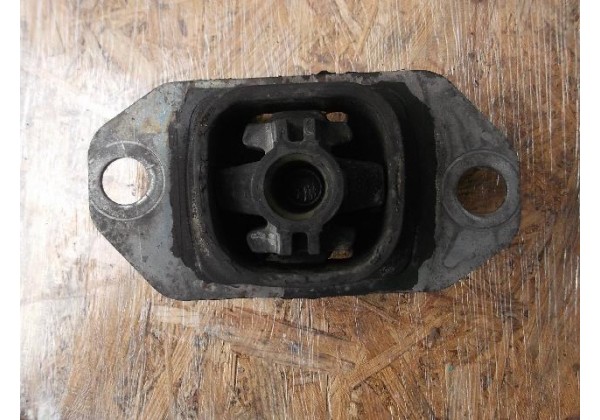 Подушка КПП ліва Renault Kangoo II 1.5 dci, 8200423501